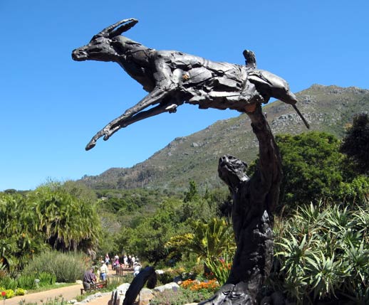 Statue Gepard und Springbok