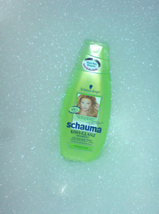 Shampoo für Kiwi-Glanz